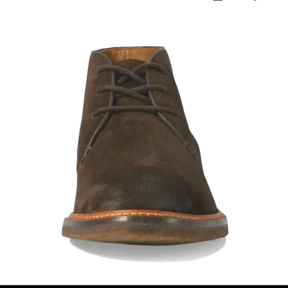 JOHSTON & MURPHY Calder Suede Oil-Rubbed Chukka Ankle Boot